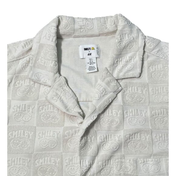 SMILEY x H&M Men’s Terry Cloth Button-Up Shirt – Size-L-–Embossed Smiley Face - Picture 4 of 9